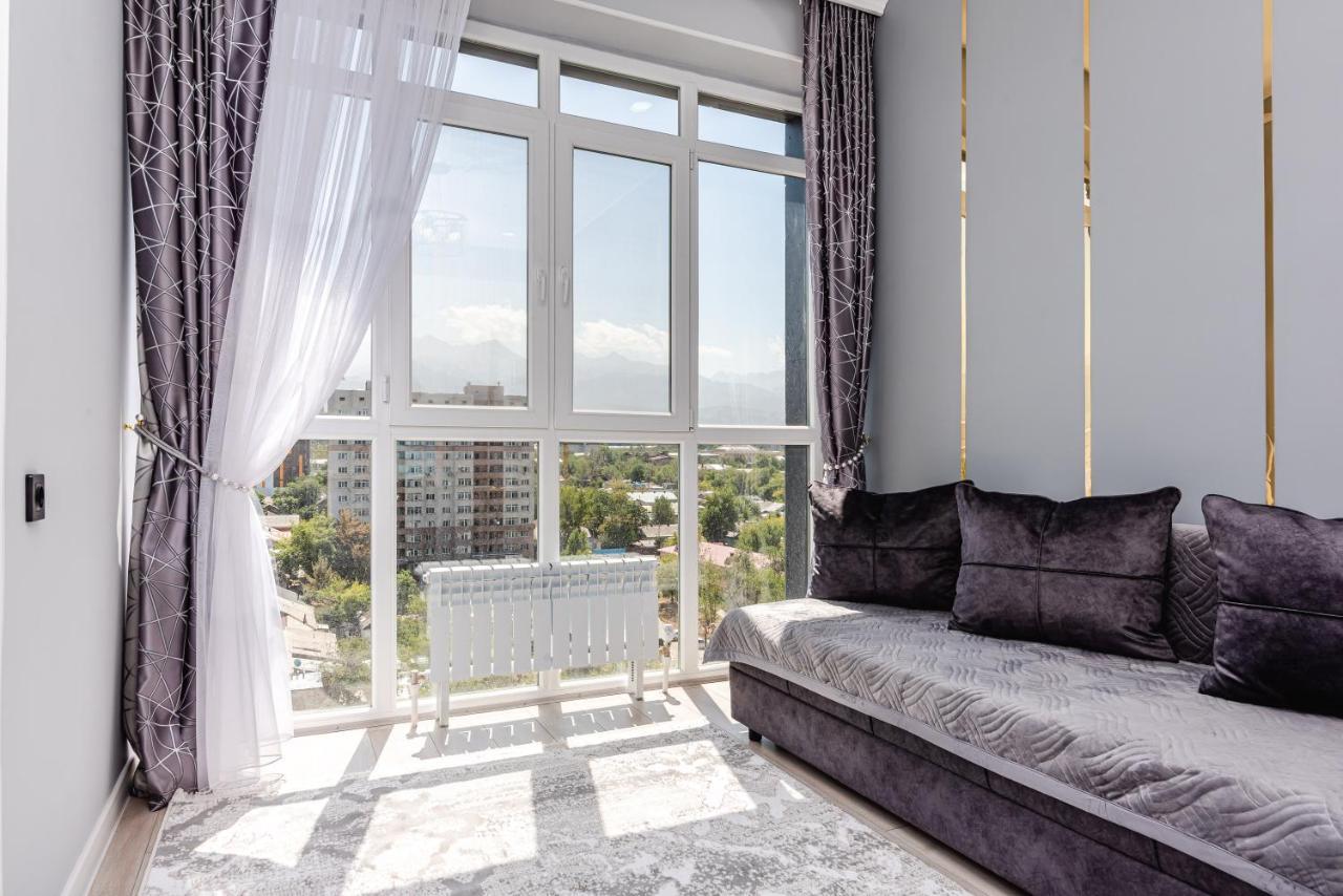 Heaven 10 Apartment Almaty Exterior photo