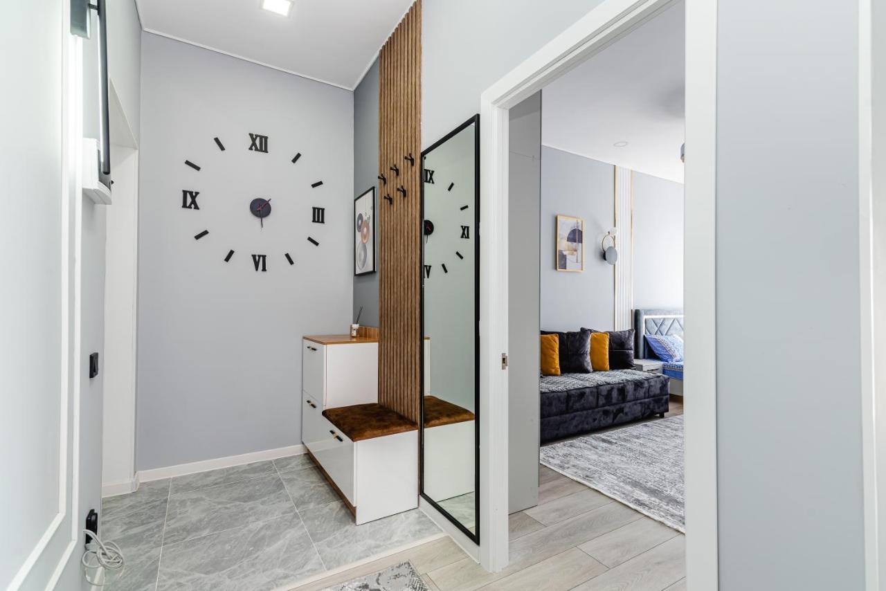 Heaven 10 Apartment Almaty Exterior photo